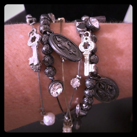 Jewelry - Bracelets